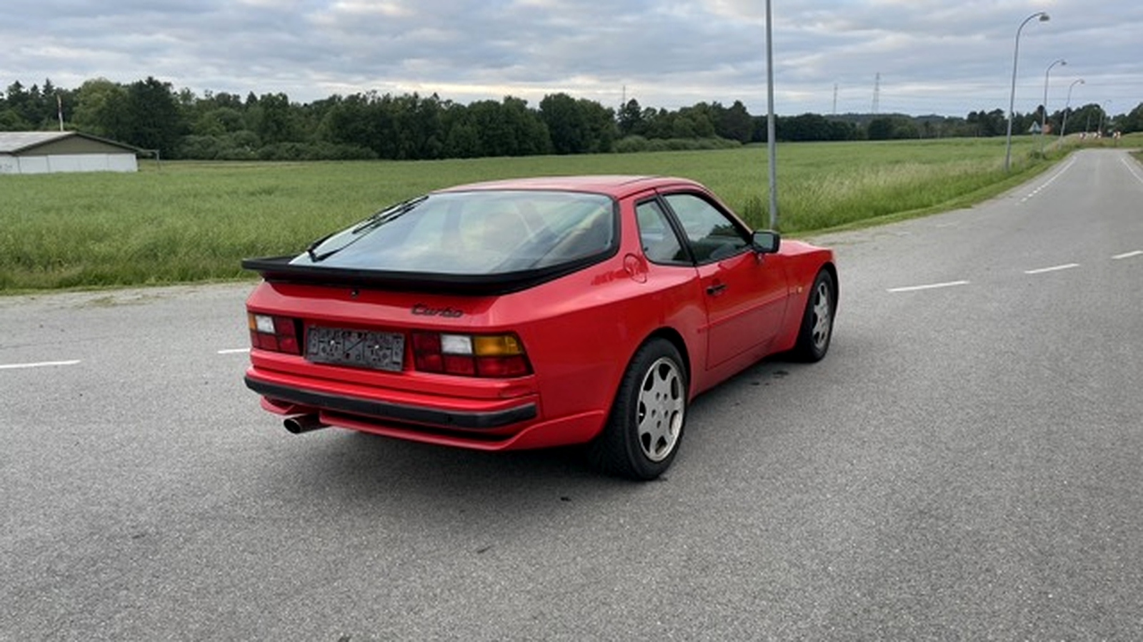 Rød Porsche klargøres af Mobil Klargøring