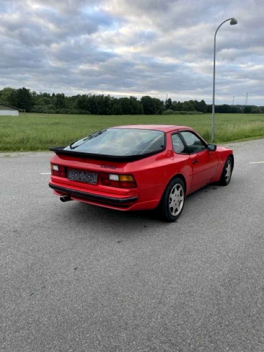 Rød Porsche set bagfra – Nordsjælland